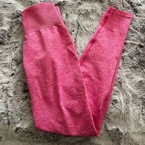 Pink NVGTN leggings size small , in very good condition, just too small for me!